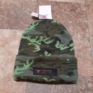 New. Nike Texas Longhorns Camo Military Beanie.